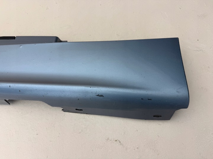 BMW I 1 E87 04R- REVÊTEMENT MOULURE SEUIL DROITE 5171 7147402