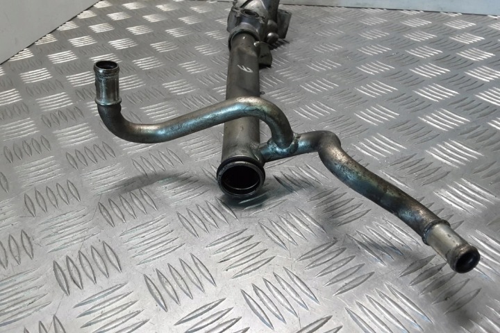 TUYAU REFROIDISSEMENT VOLVO XC60 31293820 2.4L DIESEL 133KW 2010
