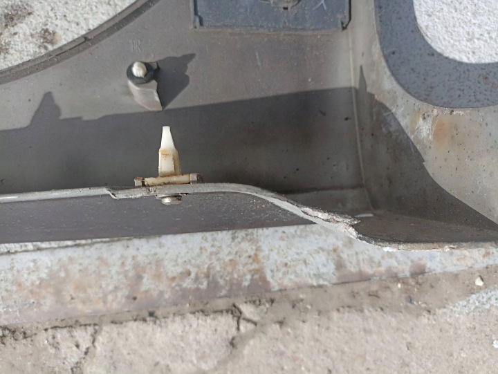 MITSUBISHI LANCER VIII X MOULURE SEUIL DROITE SEUIL DROIT 6512A058