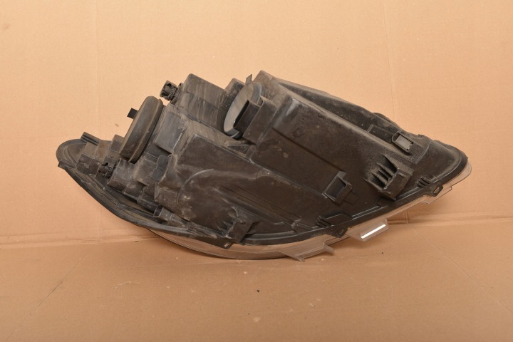 MERCEDES-BENZ SPRINTER W907 W910 PROJECTEUR GAUCHE A9109060000