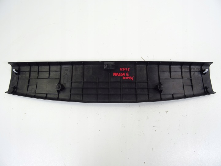 GHP968930 PROTECTION MOULURE COUVERCLES DE COFFRE COUVERCLES DE COFFRE MAZDA 6 UNIVERSEL