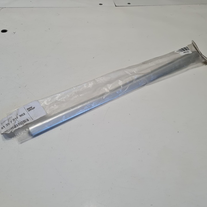 BMW 3 F31 JOINT D'ÉTANCHÉITÉ MOULURE VITRES LATÉRALE GAUCHE ARRIÈRE 51357312903