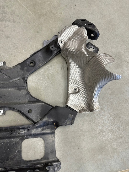 CHÂSSIS CHÂSSIS AVANT Q5 80A LIFT PARFAIT 80B399347M 24R