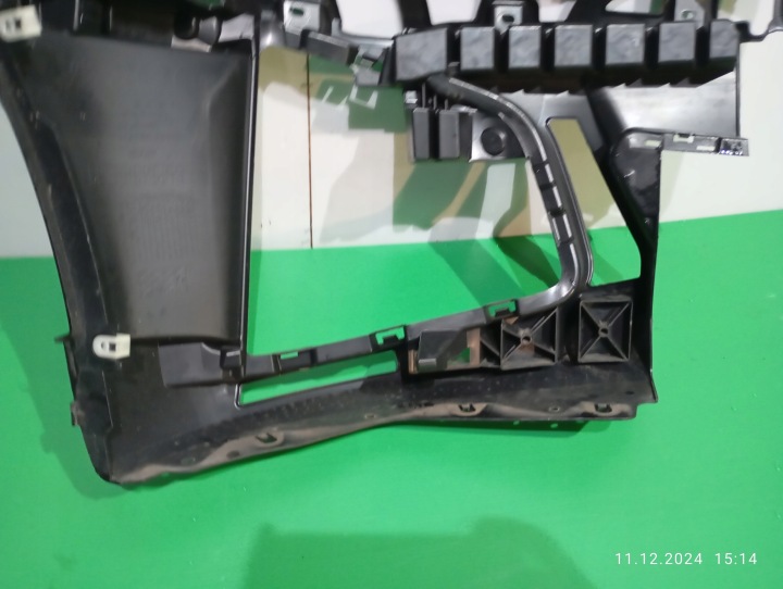 GLISSIÈRE FIXATION PARE-CHOCS GAUCHE AVANT BMW I4 G26 MODULE 8078611