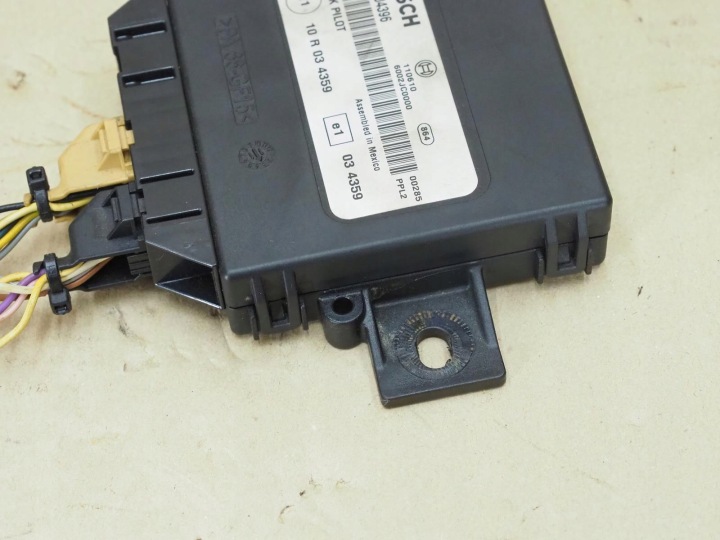 MODULE CONTRÔLEUR PDC FORD TRANSIT MK7 0263004396