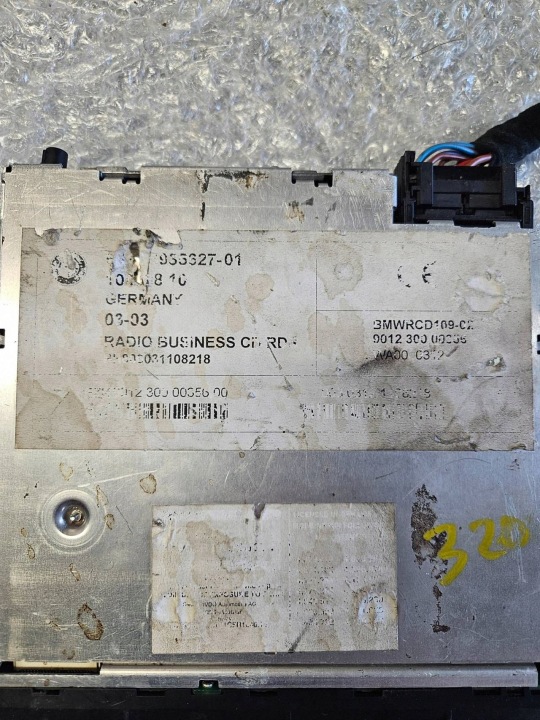 BMW 3 E46 LIFT RADIO BUSINESS CD STACJA MULTIMEDIALNA 7053327