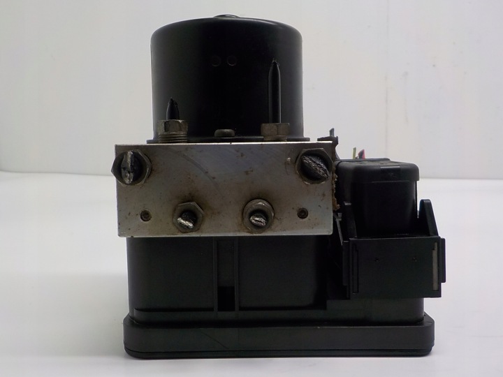 FORD FOCUS POMPE ABS 8M51-2C405-AA 10.0206-0322.4 10.0960-0127.3K