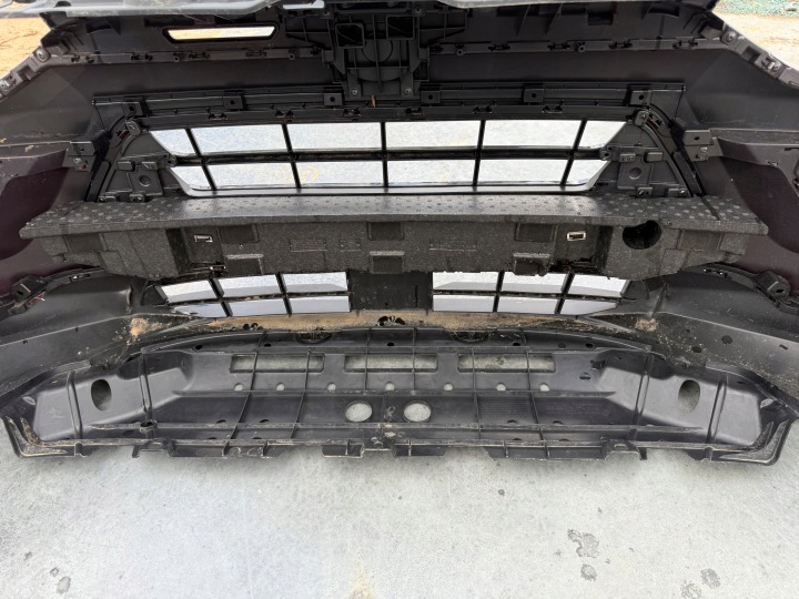 SSANGYONG KORANDO IV 2022R COMPLET PARE-CHOCS AVANT RAV GRILLE CALANDRE PHARES ANTIBROUILLARD