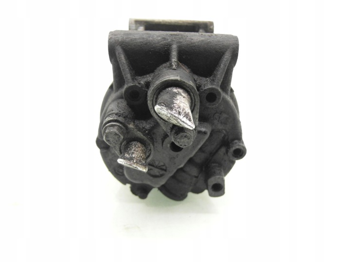 COMPRESSEUR DE CLIMATISATION RENAULT MEGANE II 1.5 DCI 8200050141 01139026