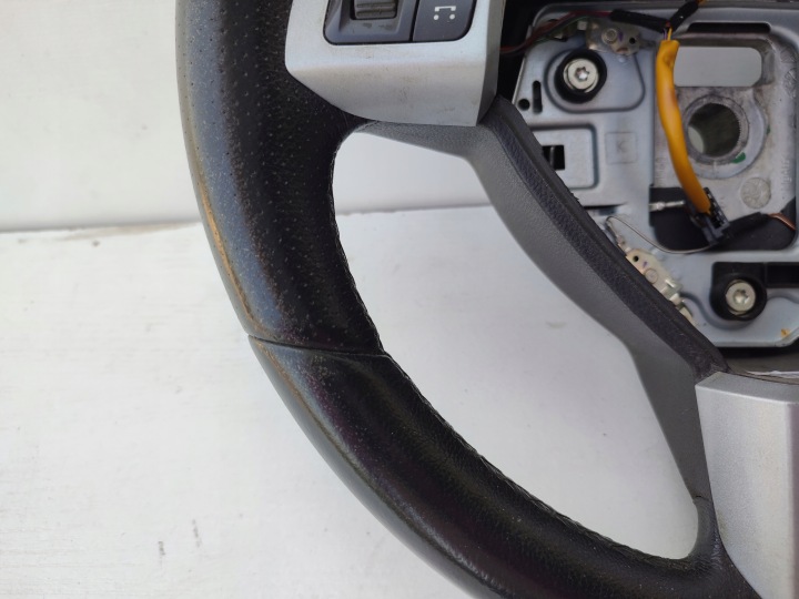 VOLANT OPEL ASTRA H III LIFT 13231661 ORIGINAL