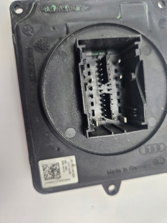 AUDI OE CONTRÔLEUR MODULE DE COMMANDE D'ÉCLAIRAGE LED CONVERTISSEUR 4K0941572D