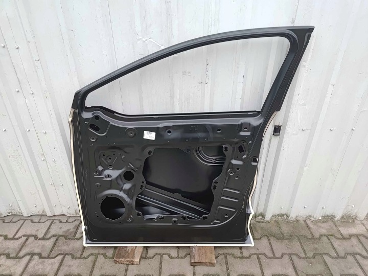 AUDI Q4 E-TRON 89A PORTES DROIT AVANT NOUVEAU OE 3822