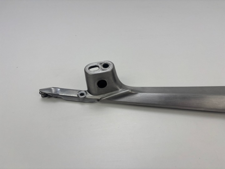 GAUCHE FIXATION CADRE DE PLAQUE D'IMMATRICULATION TRIUMPH SPEED TRIPLE 1200 RS 21+
