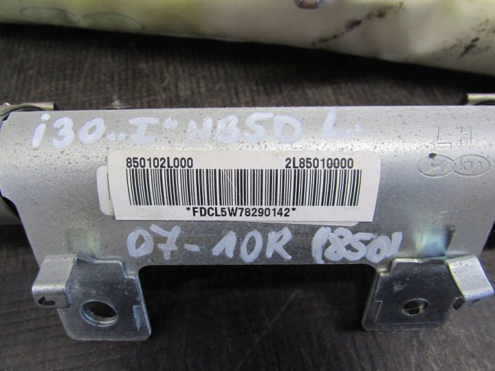 RIDEAU GAUCHE 5D HYUNDAI I30 07-10 R.