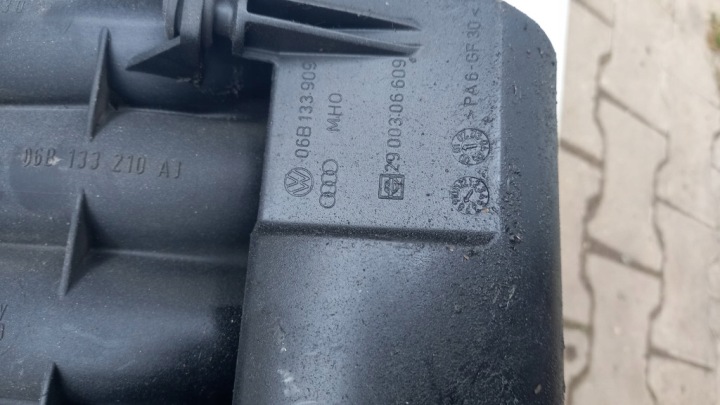COLLECTEUR ADMISSION AUDI A4 B6 2.0B 01R 06B133909