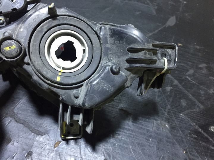 PHARES ANTIBROUILLARD PHARE ANTIBROUILLARD HYUNDAI TUCSON III 3 GAUCHE GAUCHE 92201-D7000