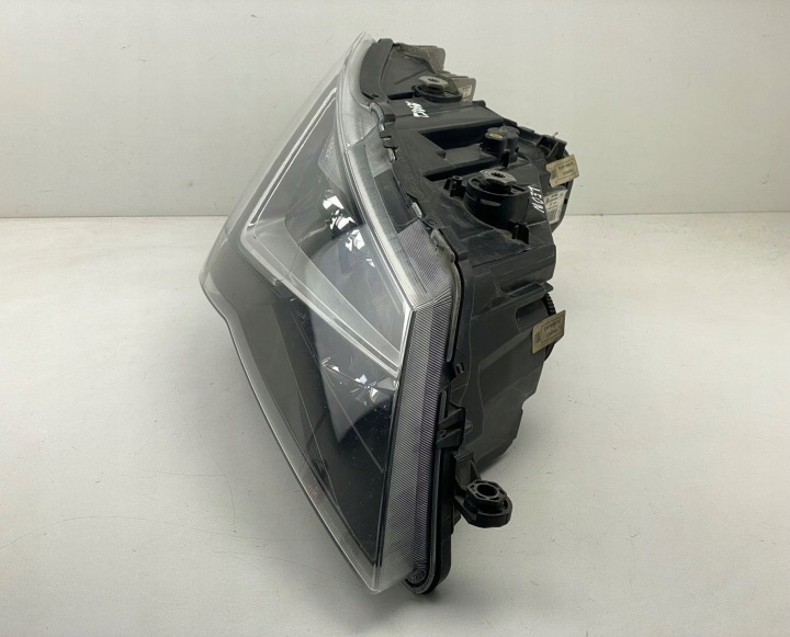 2016 SEAT LEON (5F) PHARE AVANT 5F1941008E