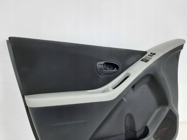 TOYOTA YARIS II LIFT 10R COLLECTEUR PORTES GAUCHE AVANT 6777852140