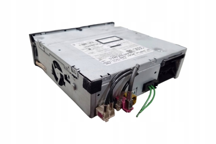 STACJA MULTIMEDIALNA AUDI A3 S3 8V 8V0035842C