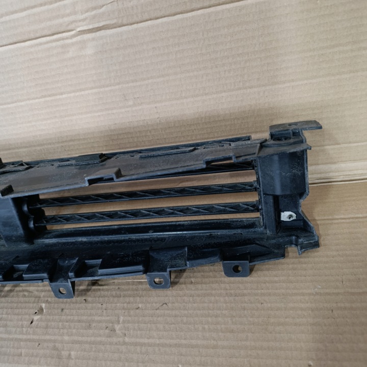 GUIDE D'AIR JALOUSIE OPEL ASTRA V K 39081585