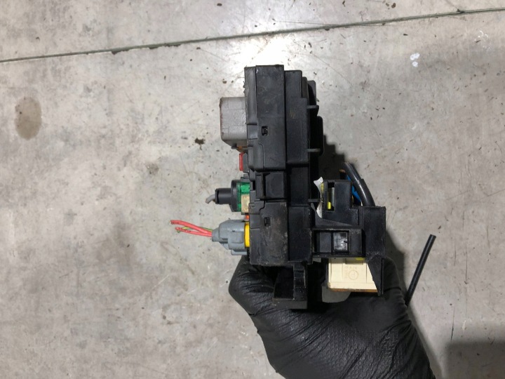 BOÎTE FUSIBLES CITROEN C3 9661707880