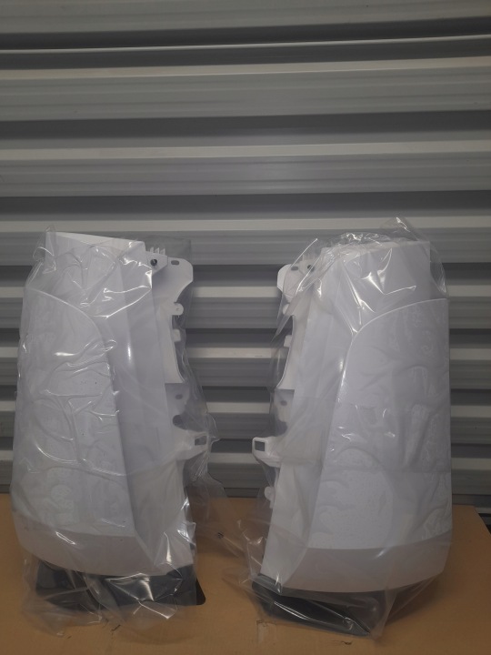 FLANC DÉFLECTEUR D'AIR DROIT MERCEDES ATEGO 2023R A9678844322 ORIGINAL