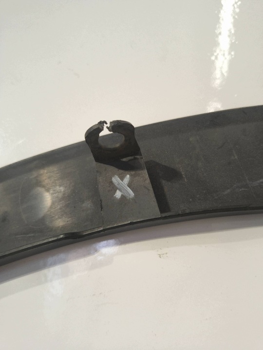HONDA CIVIC IX MOULURE GARDE-BOUE DROIT AVANT 74115TV0E010M1