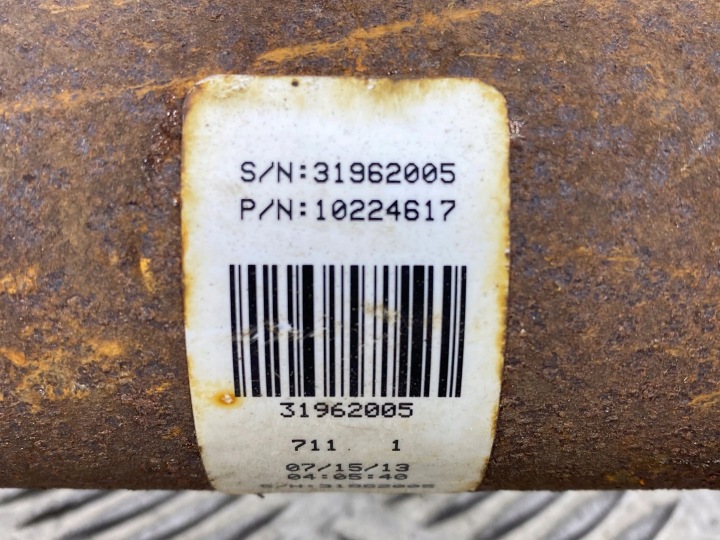 2015 JEEP GRAND CHEROKEE ARBRE DE TRANSMISSION AVANT P52123467AD