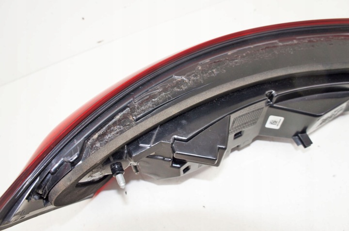 UP127 AUDI Q3 I 8U PHARE DROIT ARRIÈRE 8U0945094AC USA