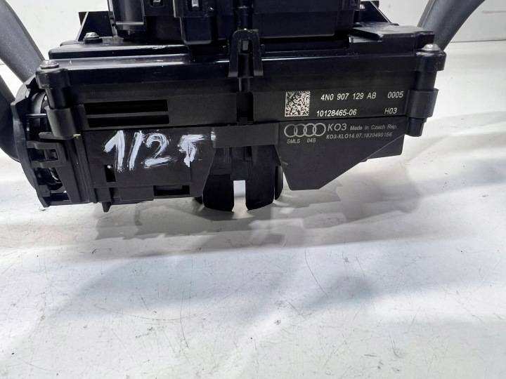 COMMUTATEUR COMPOSITE AUDI A4 B9 4N0907129AB 1/25