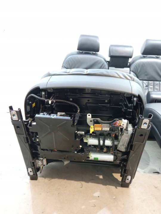 SIÈGES BANQUETTE ARRIÈRE ÉLECTRIQUE CHAUFFAGE CUIR AUDI A8 II (2002-2010) D3
