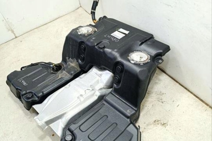 RÉSERVOIR CARBURANTS BENTLEY CONTINENTAL FLYING PIGNON (3W_) 3D0201085N GASOLINE