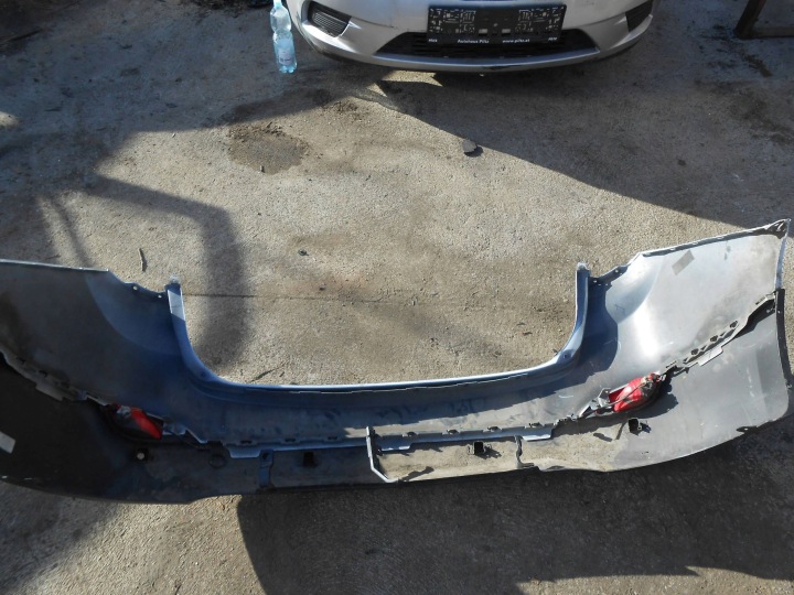 HYUNDAI IX35 PARE-CHOCS ARRIÈRE 86611-2Y000