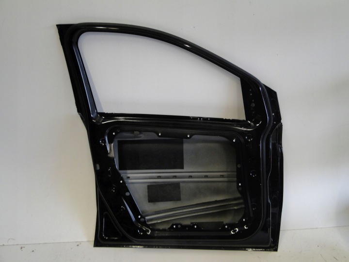 MERCEDES B CLASSE 246 W246 PORTES AVANT GAUCHE