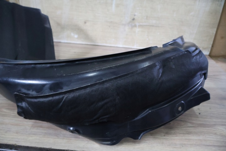 PASSAGE DE ROUE DROIT AVANT HONDA ACCORD VIII 74101-TL0-G000