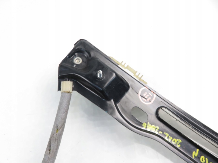 ÉLÉVATEUR VITRES DROIT AVANT FORD FUSION 0130822831 C11227101