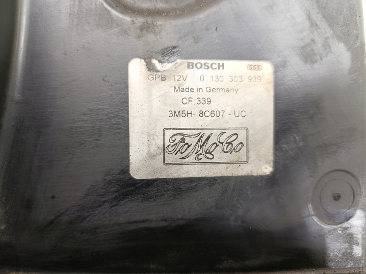 VENTILATEUR RADIATEUR AVEC MODULEM VOLVO V50 3M5H-8C607-UC 1137328148 BOSCH