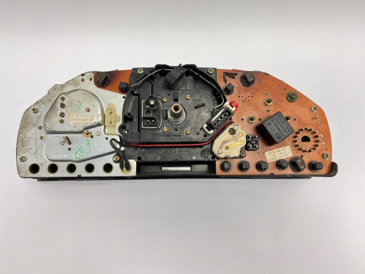 COMPTEUR PREDKOSCIOMIER MERCEDES W124 124 300E-24V 300CE-24V 300TE-24V M104