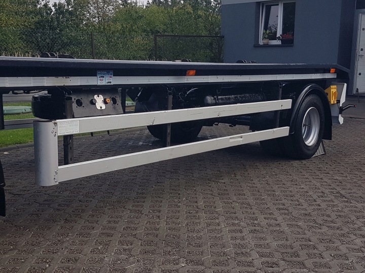 REMORQUE SKIBICKI PK-18 VERS KONTENEROW 2 ESSIEU VERS HAKOWCA HUFFERMANN ZASLAW