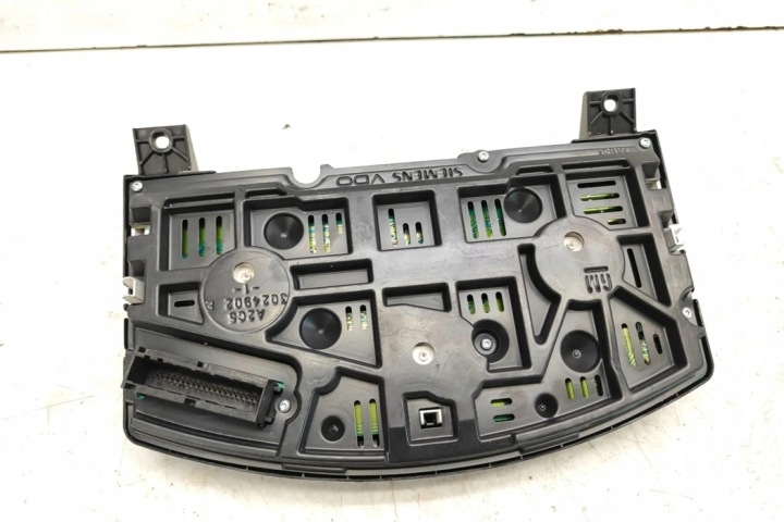 COMPTEUR OPEL ZAFIRA B (A05) 13216685 1.91L DIESEL 74KW 2006