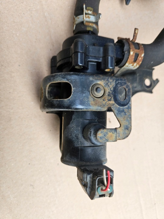 TOYOTA PRIUS II 20 POMPE À EAU RÉCHAUFFEURS