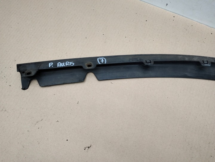 SPOILER MOULURE LÈVRE PARE-CHOCS AVANT TOYOTA AURIS I LIFT 2009-2012 DROIT