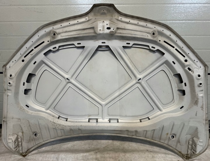SKODA OCTAVIA III CAPOT COUVERCLE CHAMBRES MOTEUR LIFT