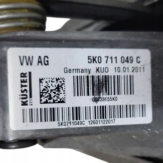 MÉCANISME CHANGEMENTS VITESSE SKODA OCTAVIA II COMBI (1Z5) 5K0711049C 1.4L