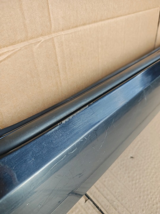 MOULURE SEUIL DROITE VOLVO V60 POZNAŃ