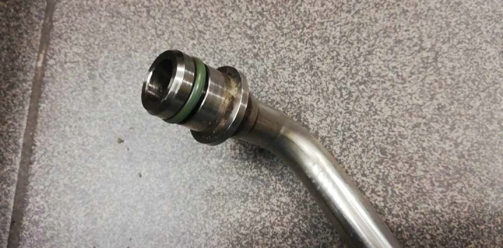 RENAULT CAPTUR 1,3 TCE H5H FIL TUYAU EGR A2820900177