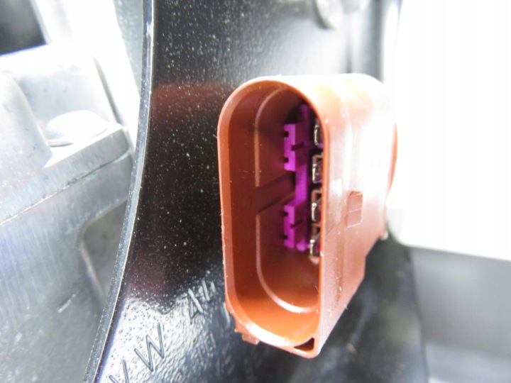 BATTERIE TOUAREG 3.0 TSI HYBRID 7P0915590E 7P0010697D 7P0801281A
