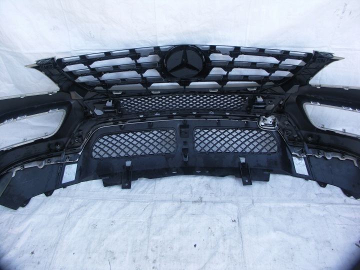 MERCEDES ML 166 11 15 PARE-CHOCS AVANT CALANDRE KIELCE-GLIWICE 2
