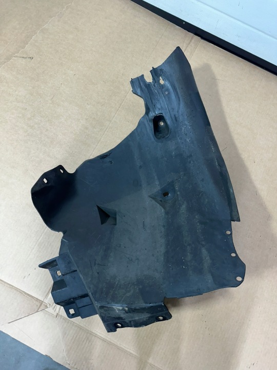 PASSAGE DE ROUE GAUCHE AVANT GAUCHE AVANT PROTECTION MERCEDES SL R230, W230 LIFT
