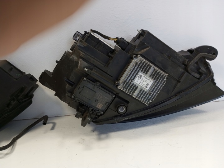 PHARE COMPLET LED MATRIX AUDI TT 8S0 8S0941035 GAUCHE